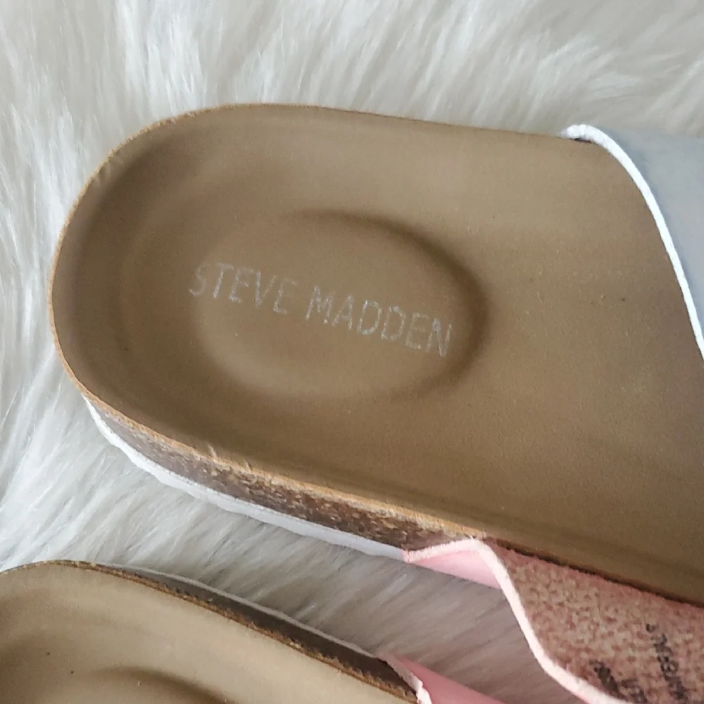 Steve Madden Girls Pastel Strappy Sandals Sz 4
